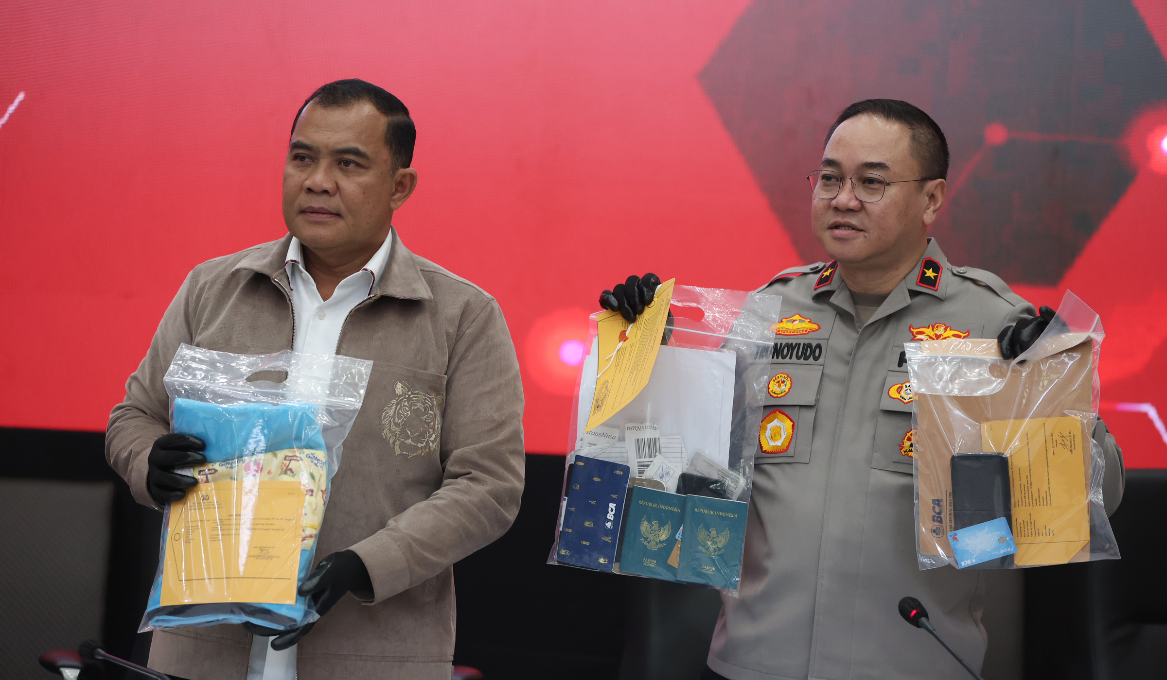 Konferensi pers kasus TPPO. (Agus Priatna/SinPo.id)