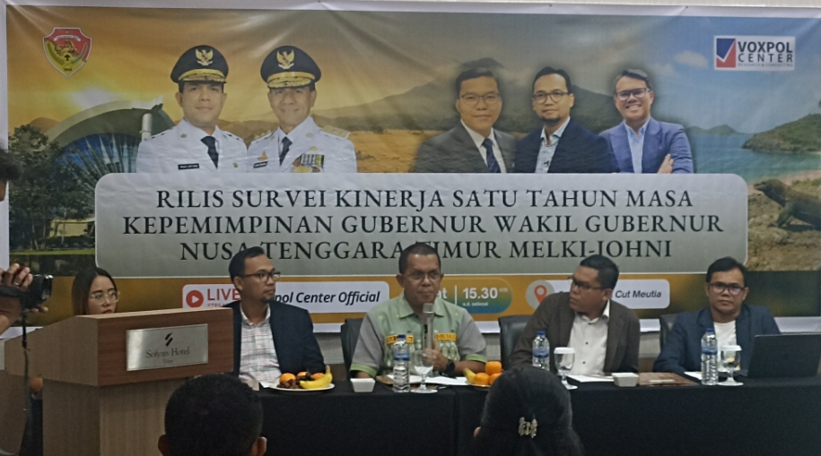 Rilis survei kepuasan masyarakat atas kinerja Gubernur dan Wagub NTT (SinPo.id/ Sigit Nuryadin)