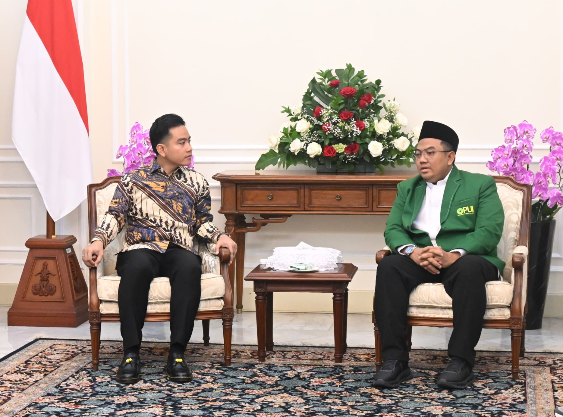 Wapres Gibran Rakabuming Raka ajak PUI untuk perkuat persatuan dan kawal pembangunan nasional (Ashar/Foto: BiroWapres/SinPo.id)