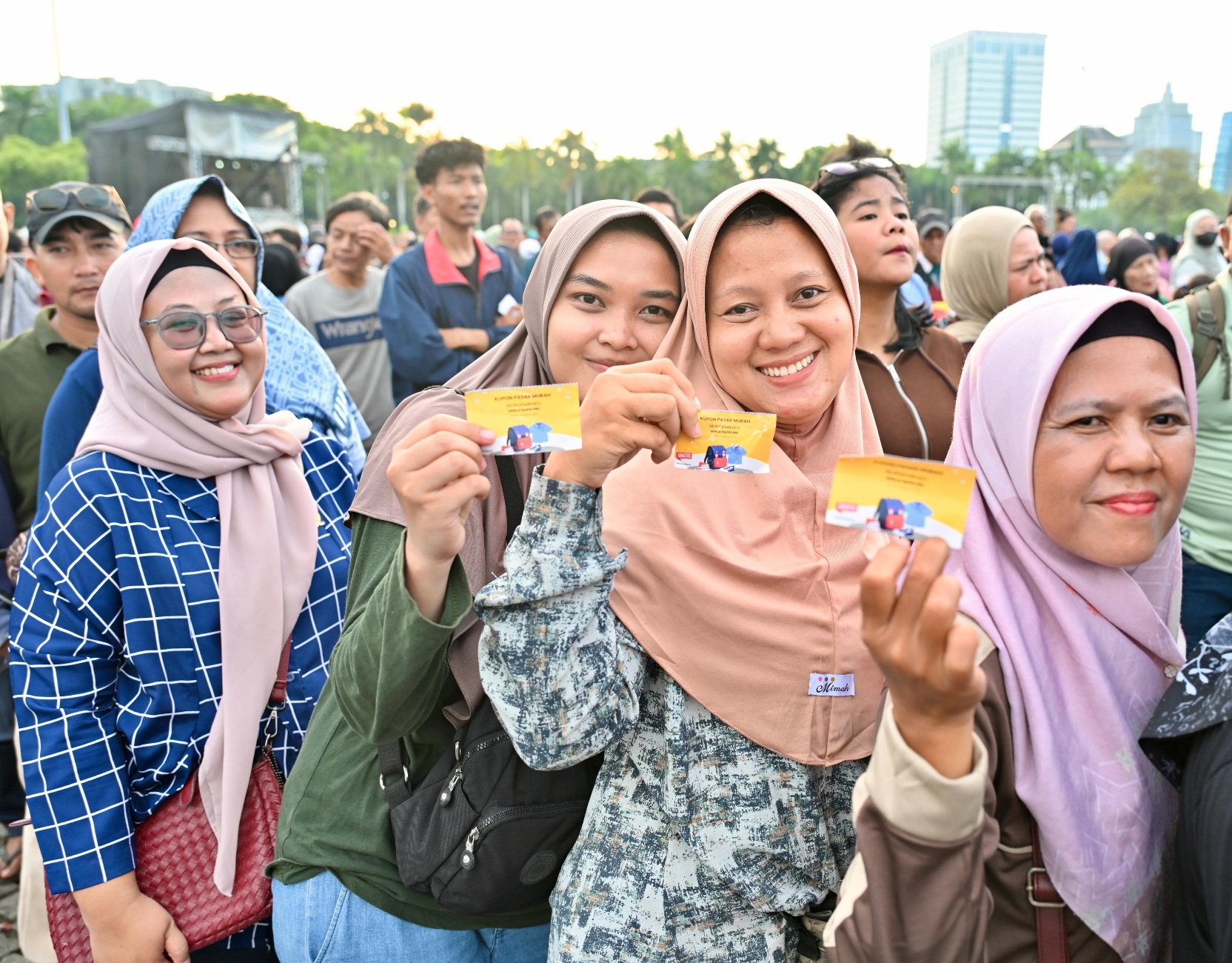 Dari Permainan hingga Sembako, Bazar Monas Jadi Pusat Kebahagiaan Rakyat (SinPo.id/Biro Setpres)