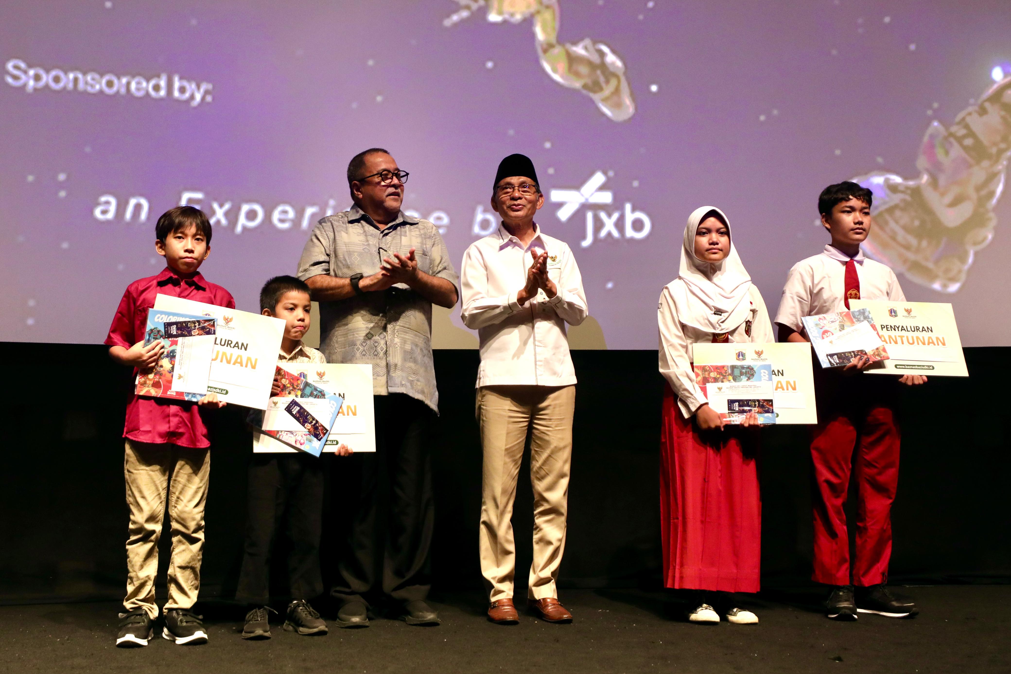 Dorong Edukasi Lewat Film, Pemprov DKI Ajak Anak Penerima KJP Nobar Pelangi di Mars (SinPo.id/Pemprov DKI)