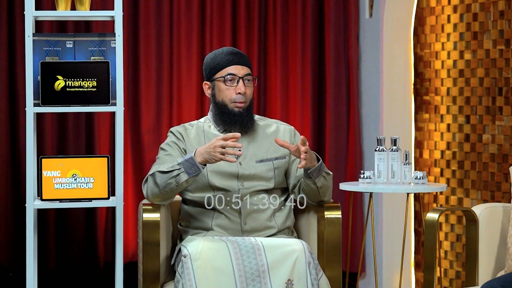Ustaz Khalid Basalamah (SinPo.id/Tim media)