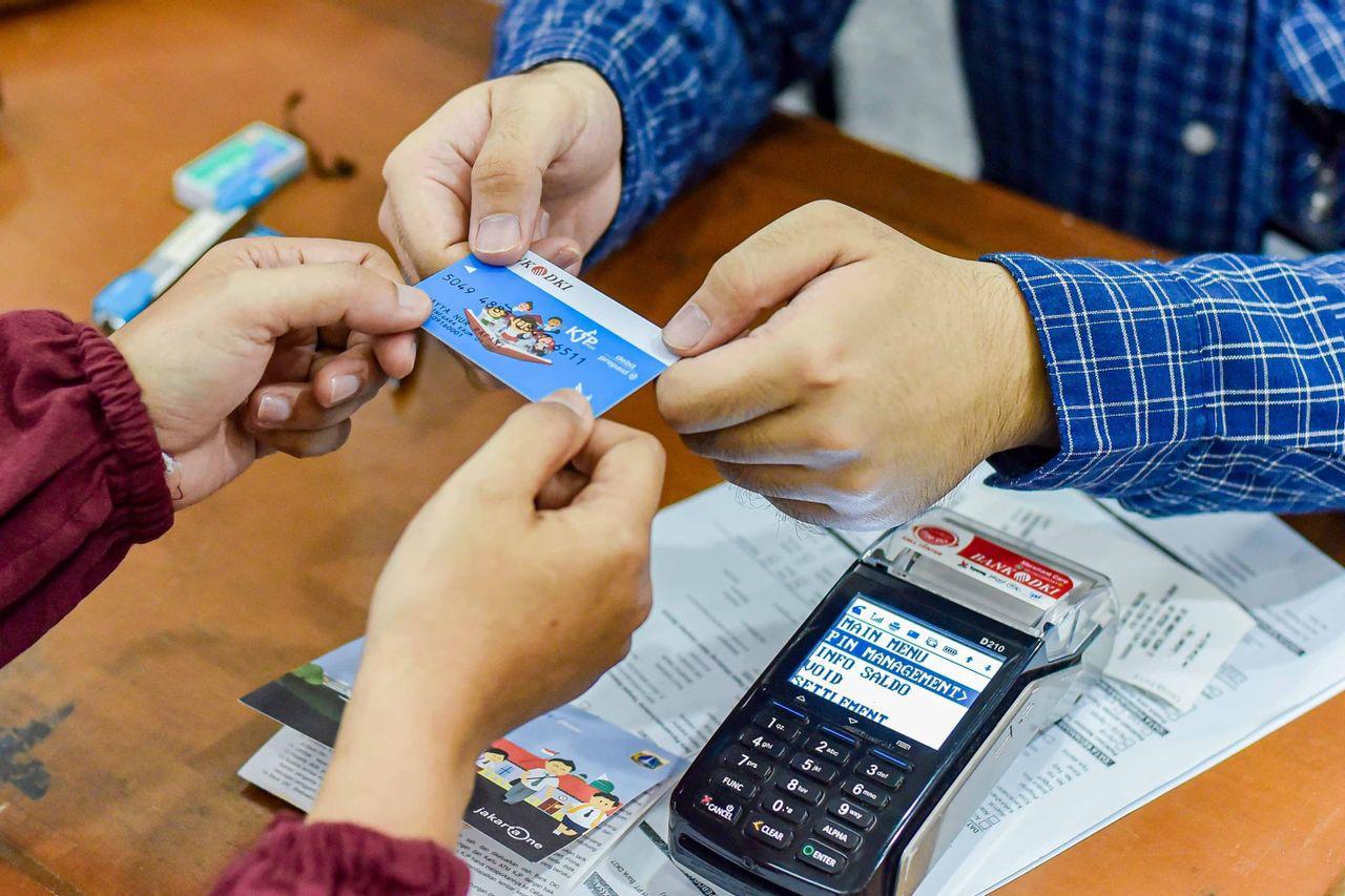 Penyaluran KJP Plus Tahap I 2026. (SinPo.id/Pemprov DKI Jakarta)