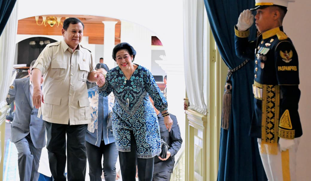 Pertemuan Prabowo dan Mega di Istana. (Agus Priatna/SinPo.id/BPMI Setpres)