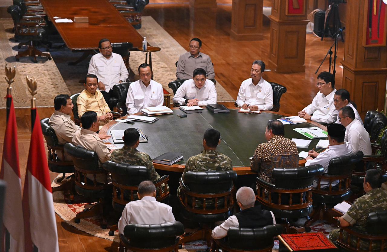 Presiden Prabowo Gelar Pertemuan di Hambalang: Bahas Pangan, Energi, dan Idulfitri (SinPo id/Biro Setpres)