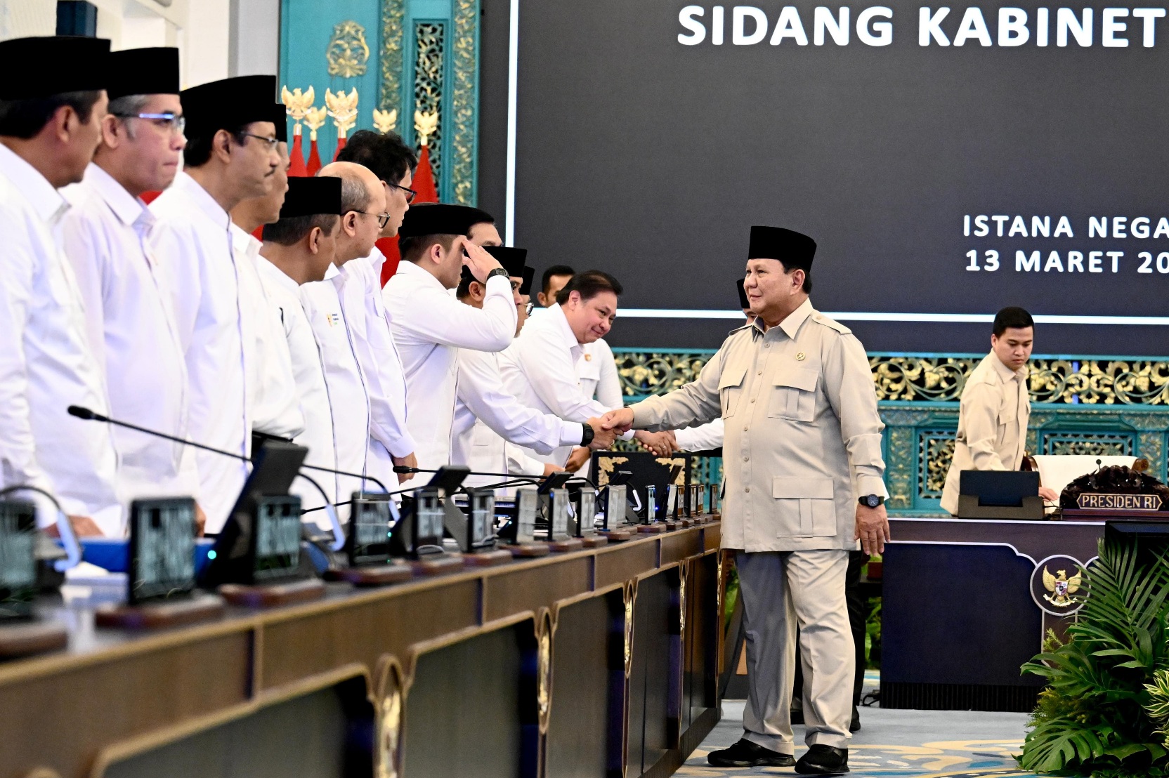 Presiden Prabowo Pimpin Sidang Kabinet Paripurna, Bahas Kesiapan Idulfitri 1447 H (SinPo.id/Biro setpres)
