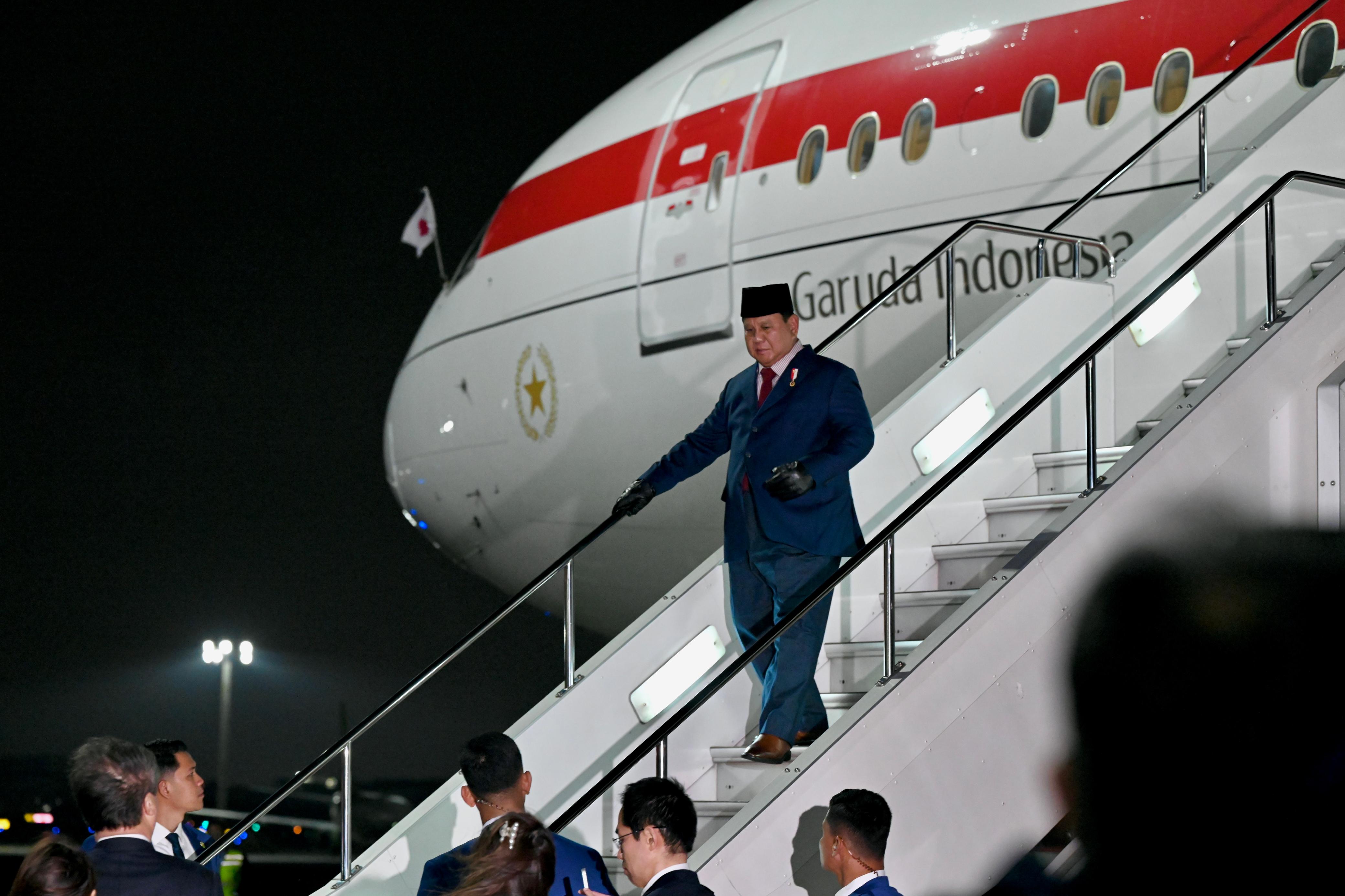 Presiden Prabowo Tiba di Tokyo, Awali Kunjungan Resmi Perdana ke Jepang (SinPo.id/Biro Setpres)