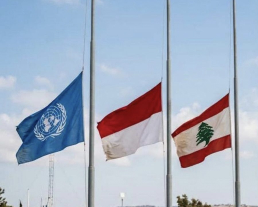 Bendera Setengah Tiang atas gugurnya pasukan perdamaian PBB (SinPo.id/Puspen TNI)