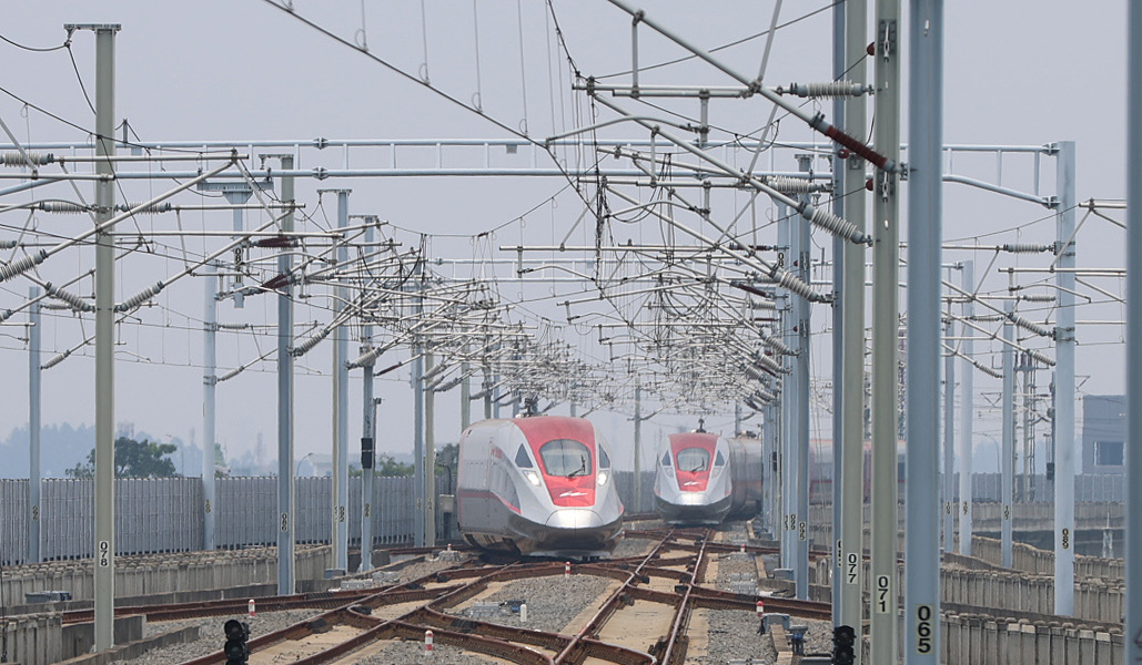 Suasana Stasiun Whoosh Halim. (SinPo.id/Agus Priatna)