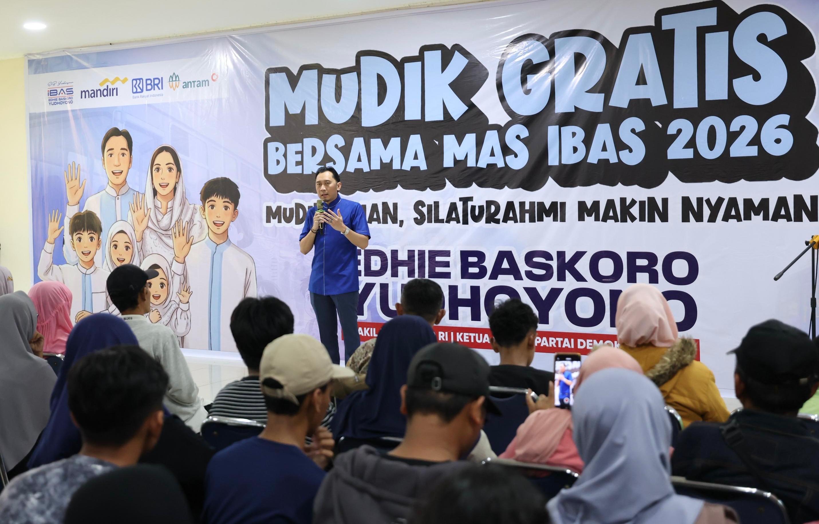 Wakil Ketua MPR RI, Edhie Baskoro Yudhoyono membuka dan melepas program 'Mudik Gratis Bersama Mas Ibas 2026” bertajuk 'Mudik Aman, Silaturahmi Makin Nyaman.' (SinPo.id/Dok. MPR RI)