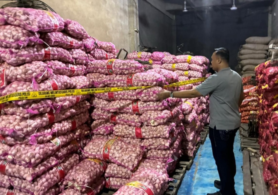 Barang bukti bawang merah yang disita di lokasi (SinPo.id/Dok.Polri)