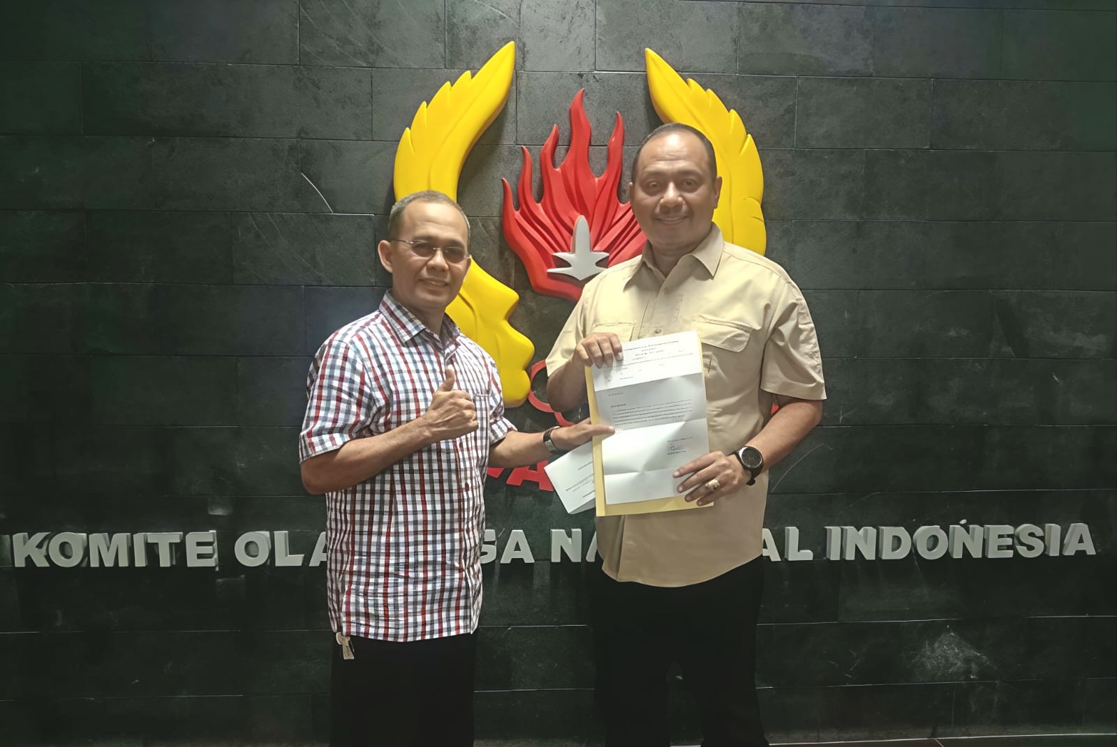 Perwakilan HGI Ray dan Ketua Pengprov PORDI Jawa Timur, M Alyas. (SinPo.id/dok. Pribadi)