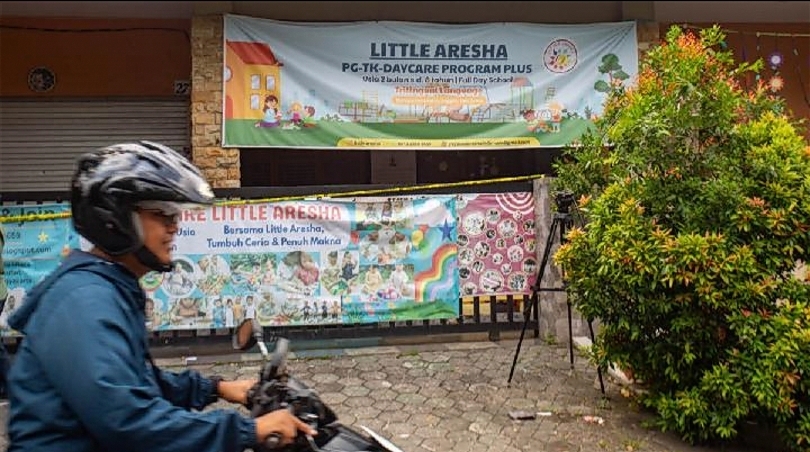 Daycare Little Aresha yang disegel polisi di Umbulharjo (SinPo.id/Antara)