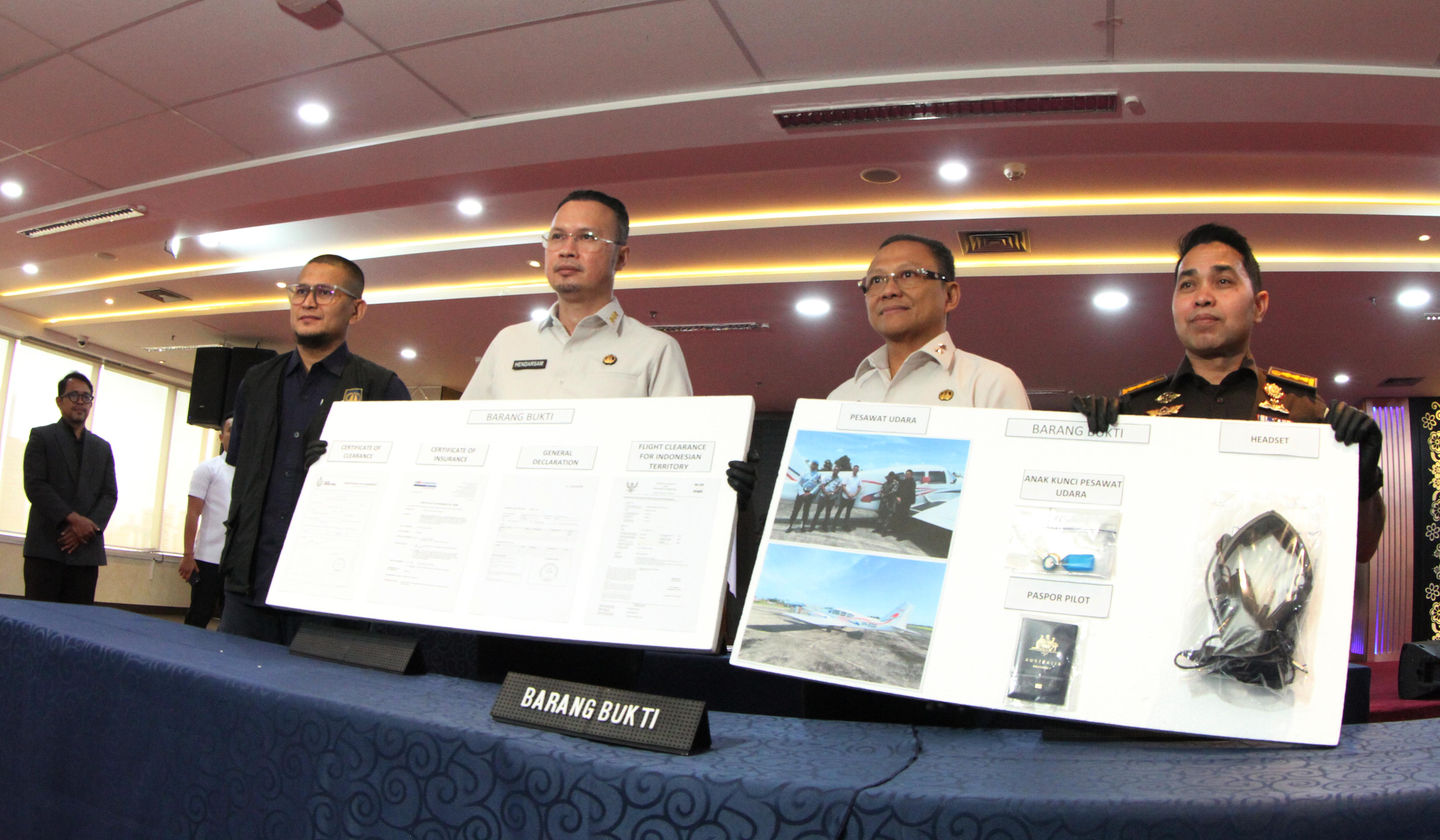 Konferensi pers Ditjen Imigrasi. (Agus Priatna/SinPo.id)