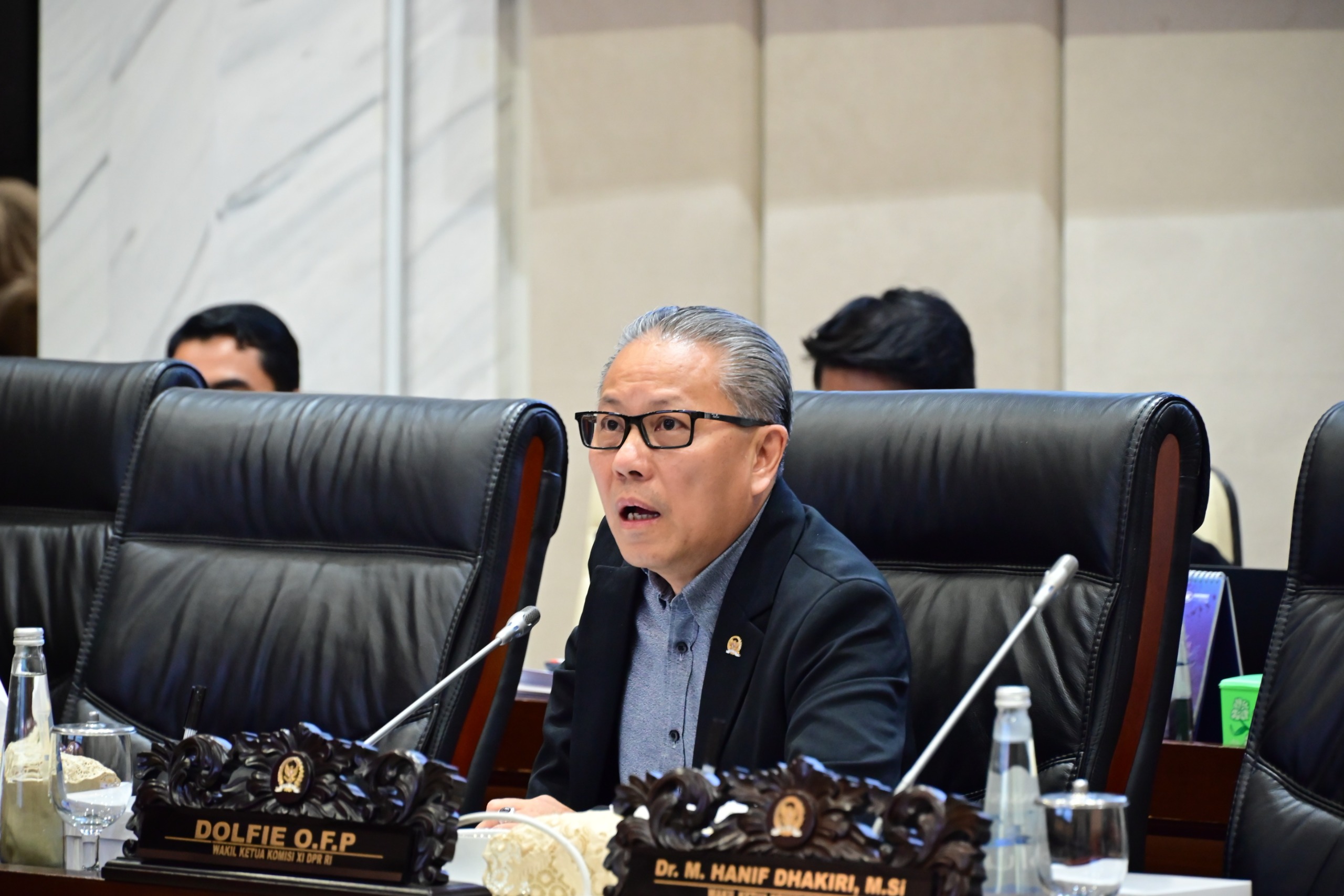 Wakil Ketua Komisi XI DPR RI Dolfie Othniel Frederic (SinPo.id/ eMedia DPR RI)