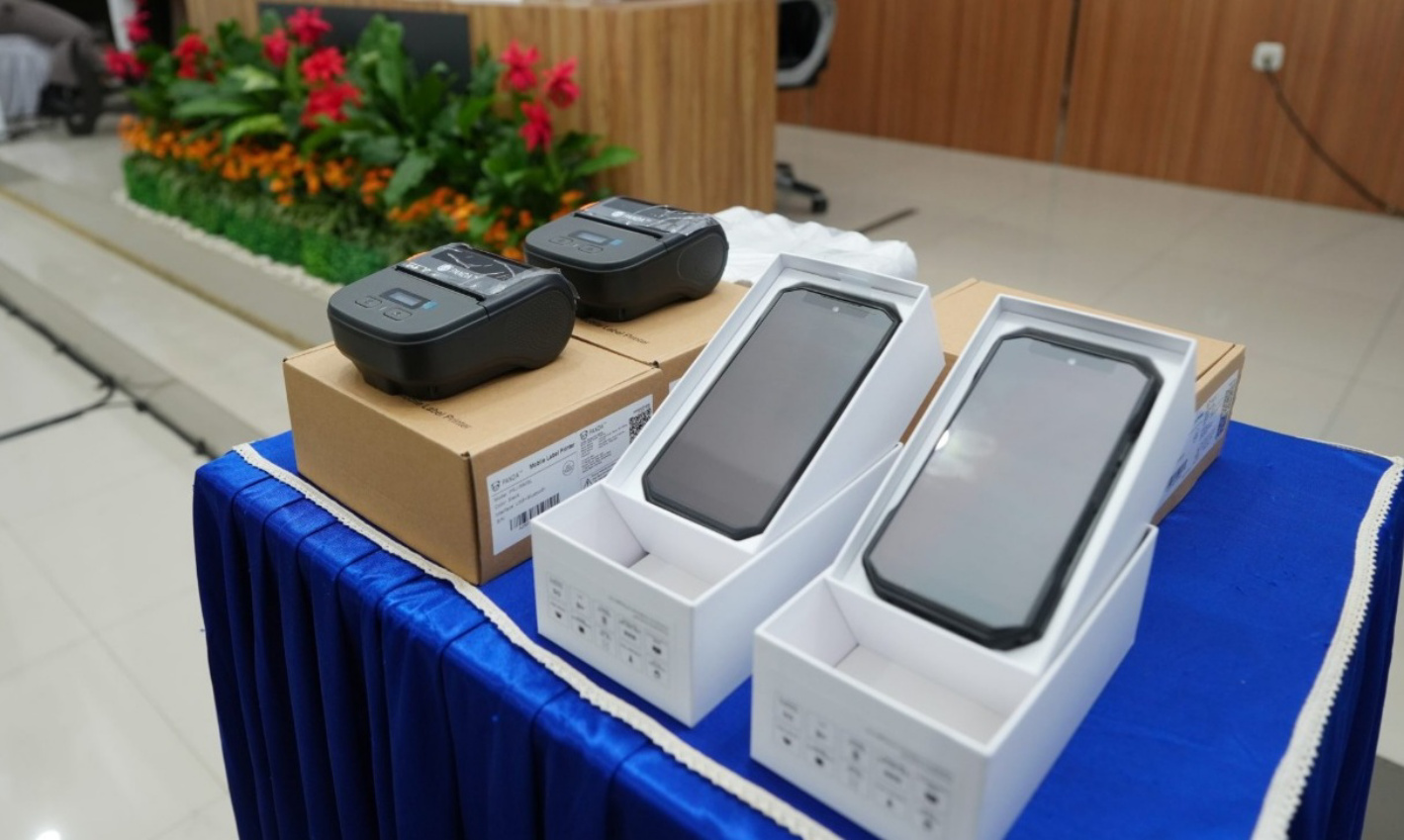 ETLE handheld dengan fitur barcode dan print out (SinPo.id/Dok.Polri)