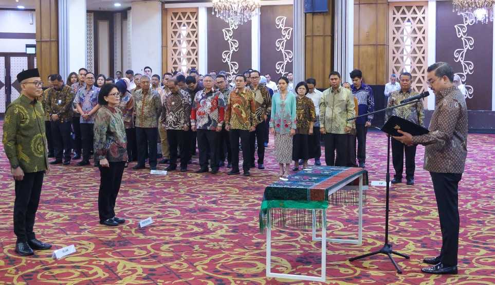 Menteri UMKM Maman Abdurrahman lantik pejabat madya (SinPo.id/ Dok. Kemenumkm)