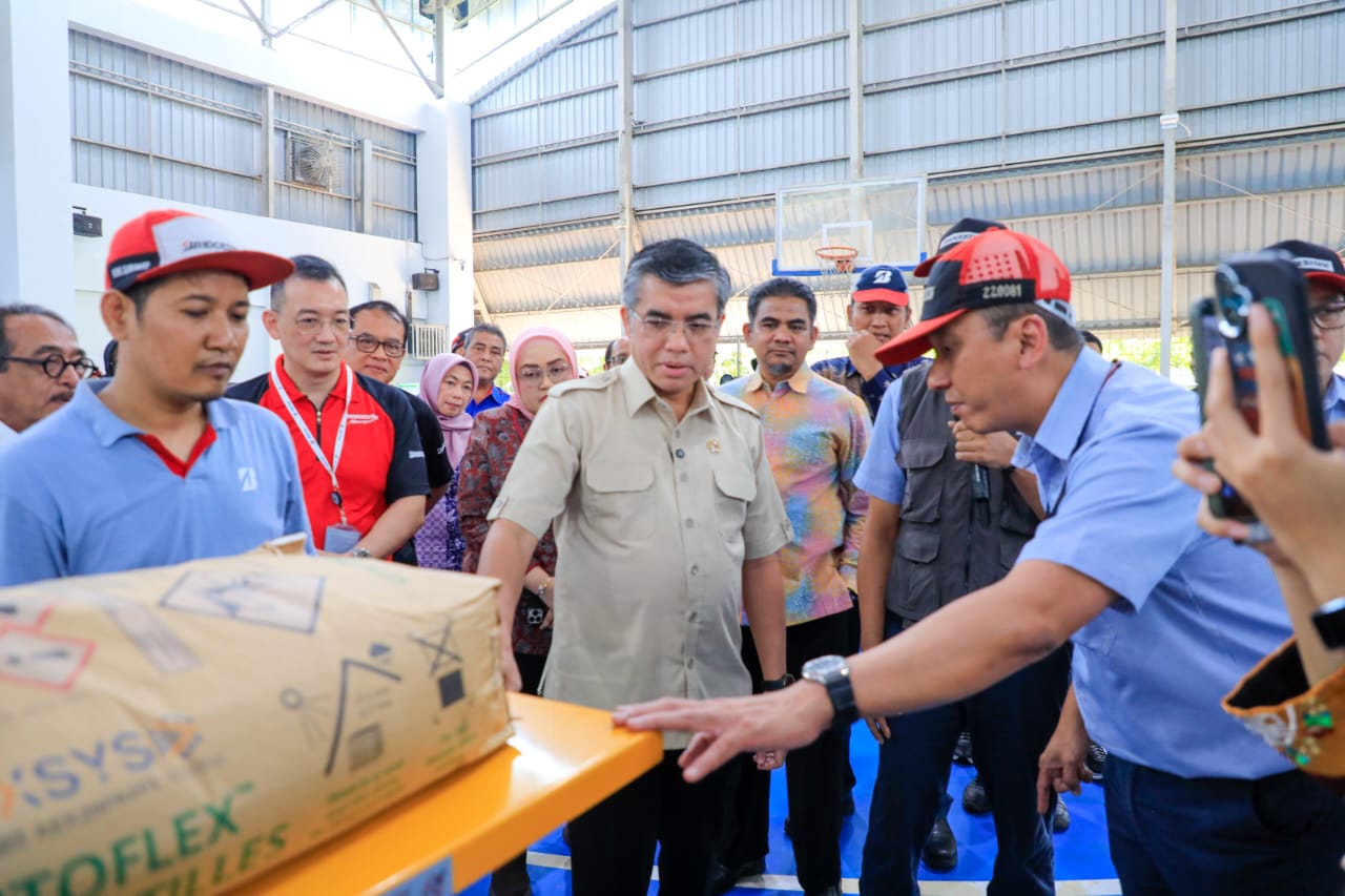 Menteri Ketenagakerjaan RI Yassierli. (SinPo.id/dok. Kemenaker)