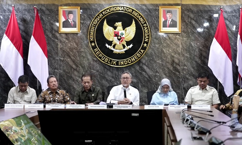 Menteri Koordinator Bidang Pangan sekaligus Ketua Satuan Tugas Pembentukan Koperasi Desa Merah Putih, Zulkifli Hasan (SinPo.id/Bakom RI)