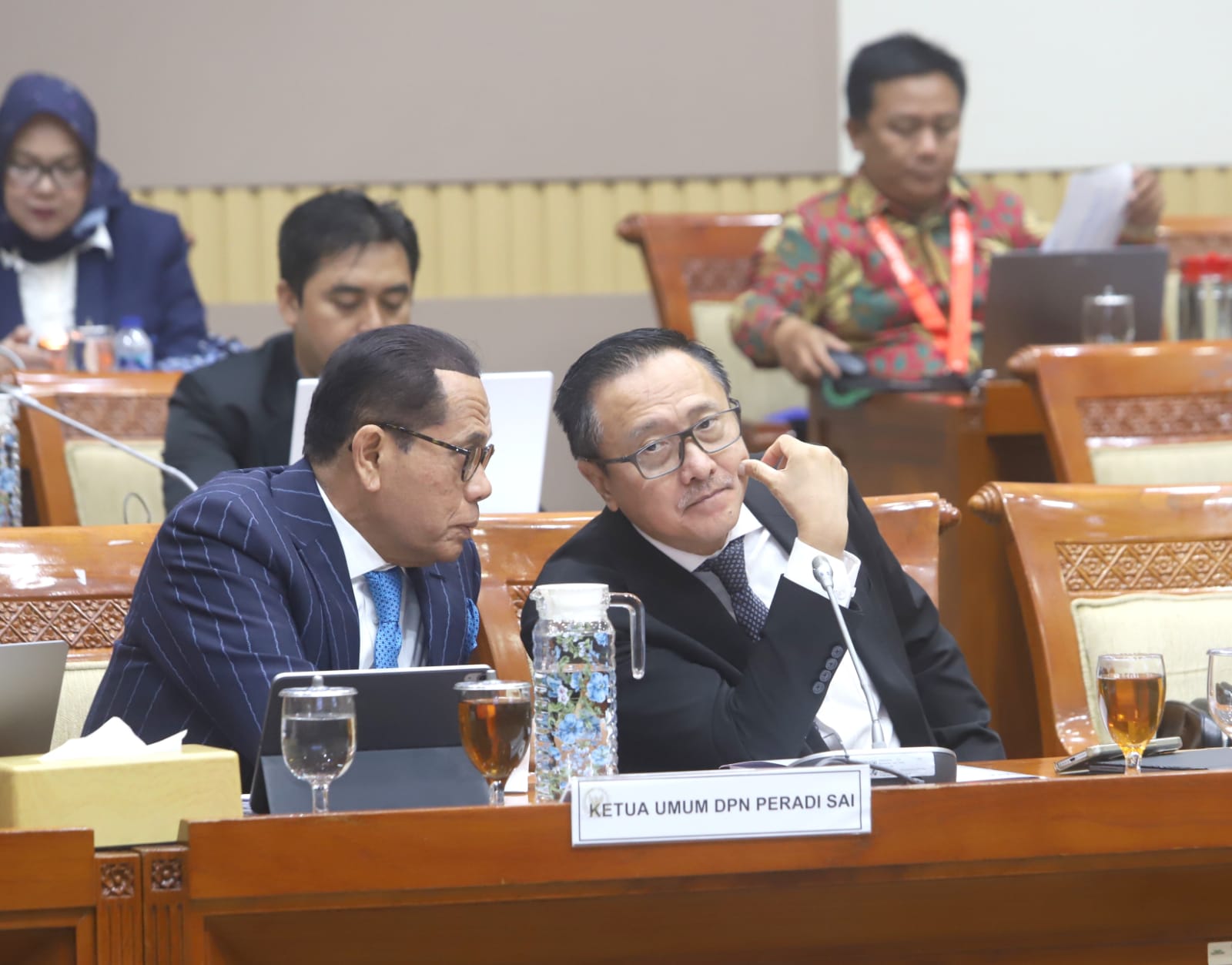 Perwakilan Peradi SAI saat RDPU dengan Komisi III DPR RI (Sinpo.id/tim media)