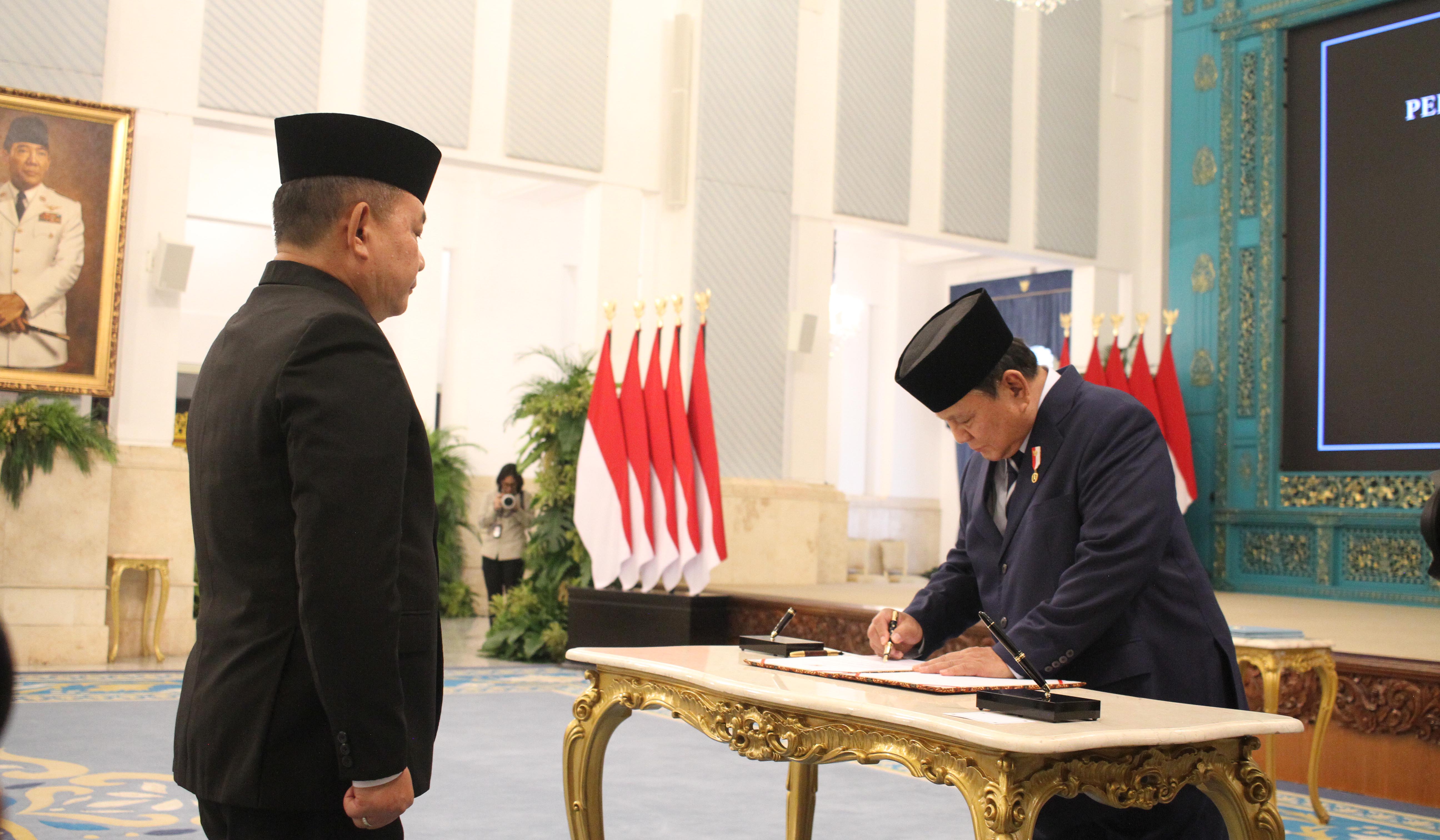 Presiden Prabowo lantik Dudung Abdurachman jadi KSP. (Agus Priatna/SinPo.id)