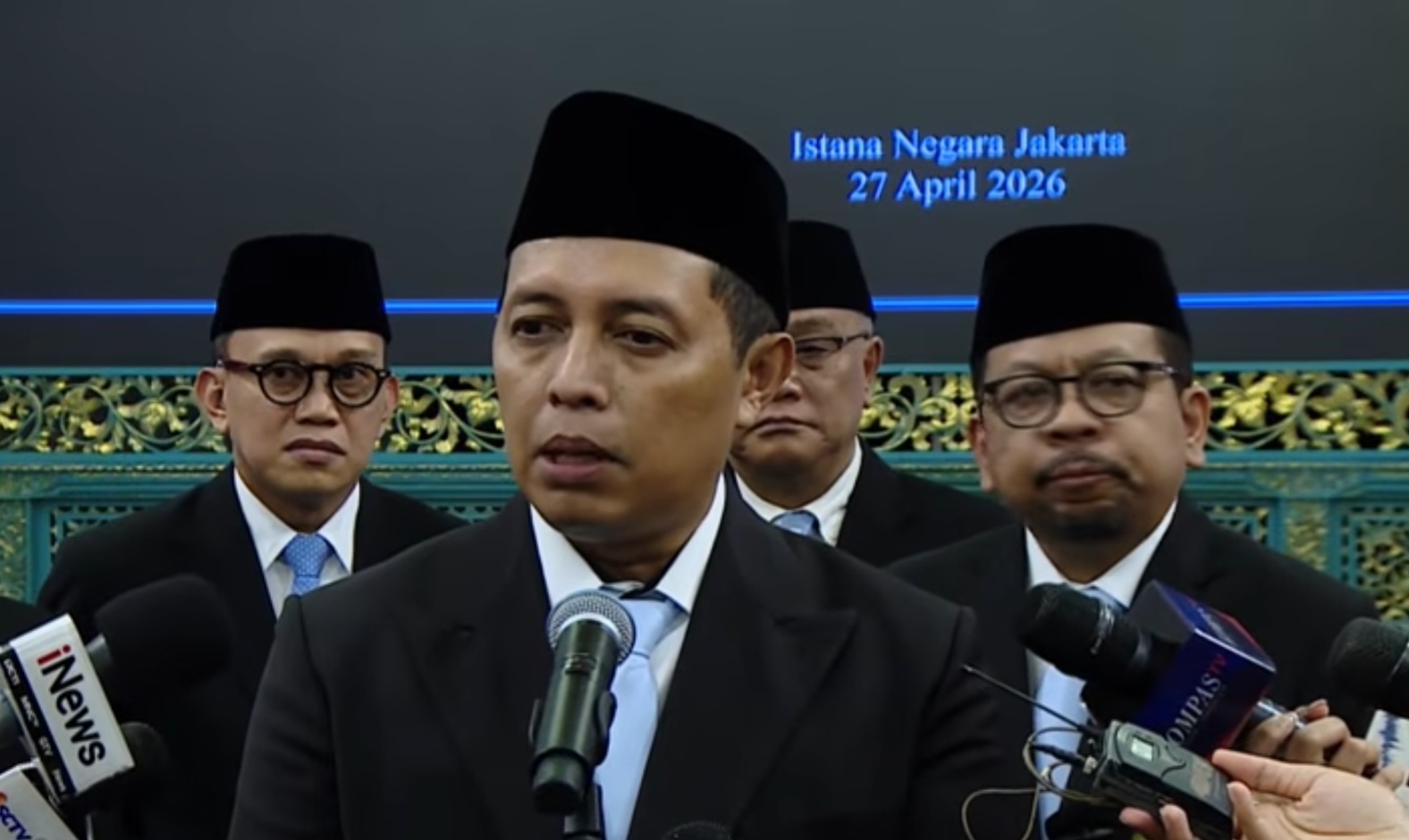 Penasihat Khusus Presiden Bidang Komunikasi, Hasan Hasbi (SinPo.id/YouTube Setpres)