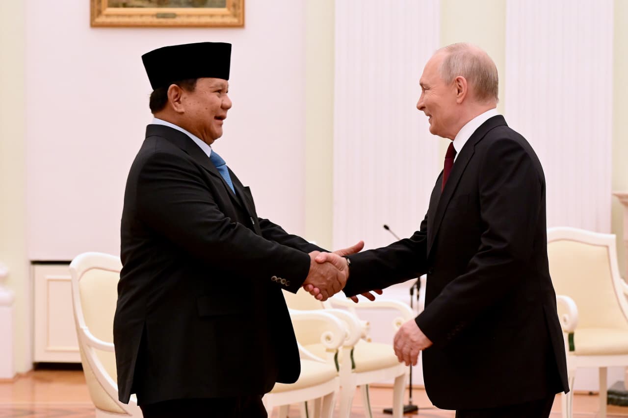 Presiden Prabowo bersama Presiden Putin (SinPo.id/Biro Setpres)