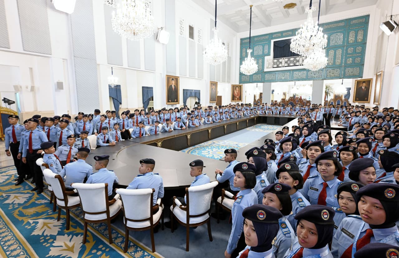 Siswa SMA Taruna Nusantara Kunjungi Istana Negara (SinPo.id/Biro Setpres)