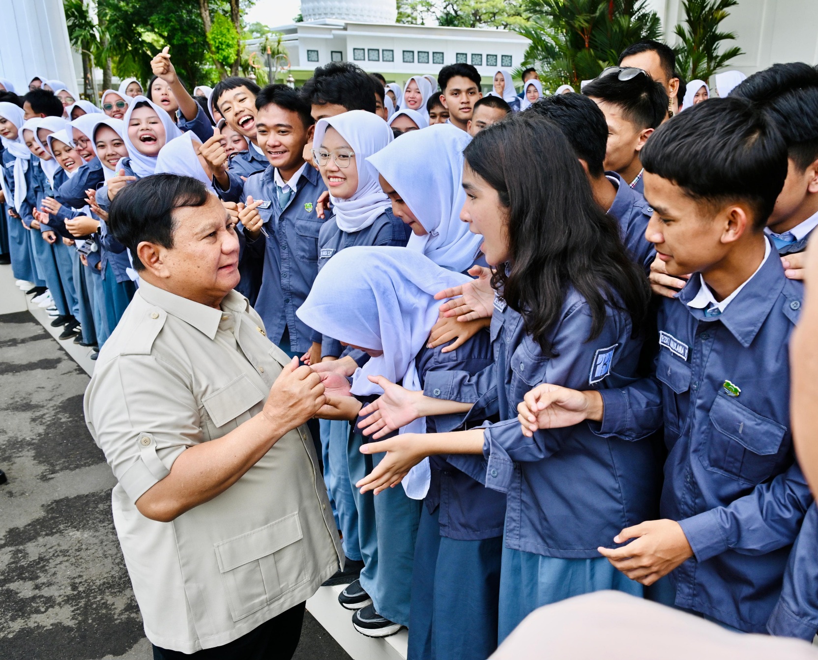 Bertemu Langsung Presiden Prabowo, Ratusan Pelajar Jabar Rasakan Pengalaman Berkesan di Istana (SinPo.id/Biro Setpres)