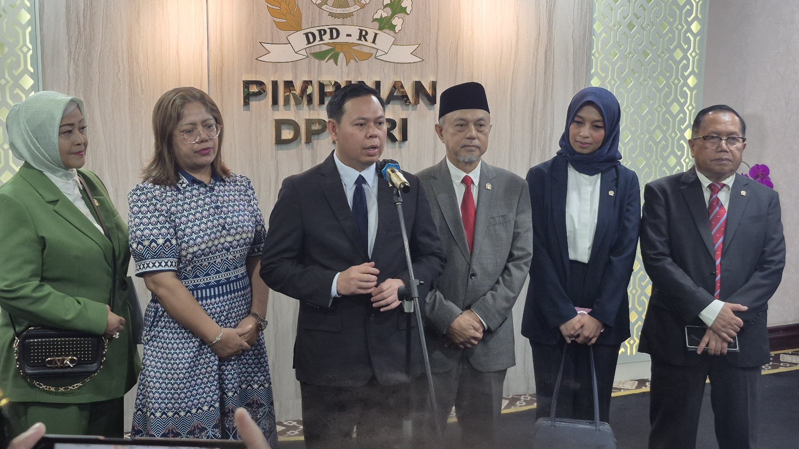 DPD RI Terima Delegasi Rosatom Rusia Bahas Kerja Sama Energi Bersih (SinPo.id/Galuh Ratnatika)