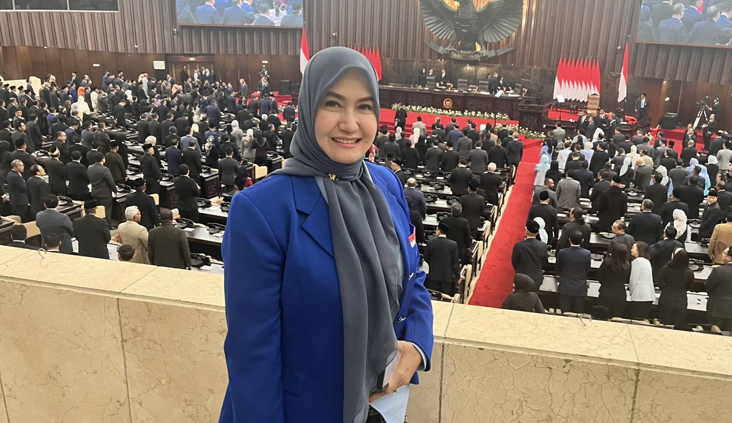 Sekretaris Jenderal (Sekjen) HNSI, Lydia Assegaf, di Kompleks Parlemen, Jakarta. Istimewa
