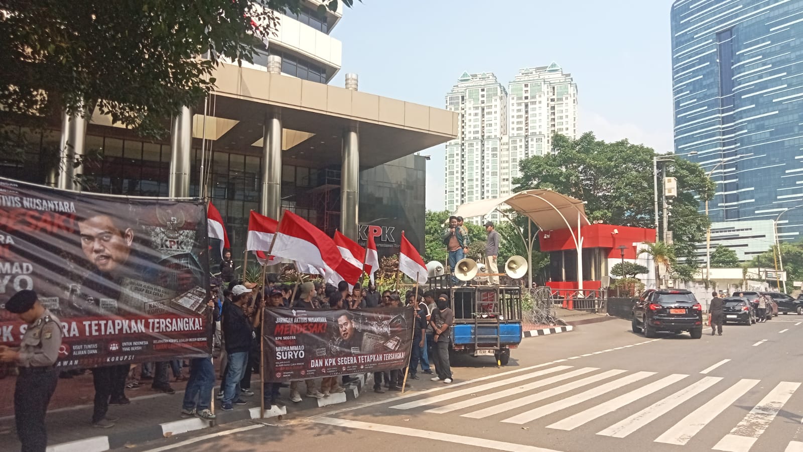 Aksi Jaringan Aktivis Nusantara di KPK (SinPo.id/ Dok. Pribadi)