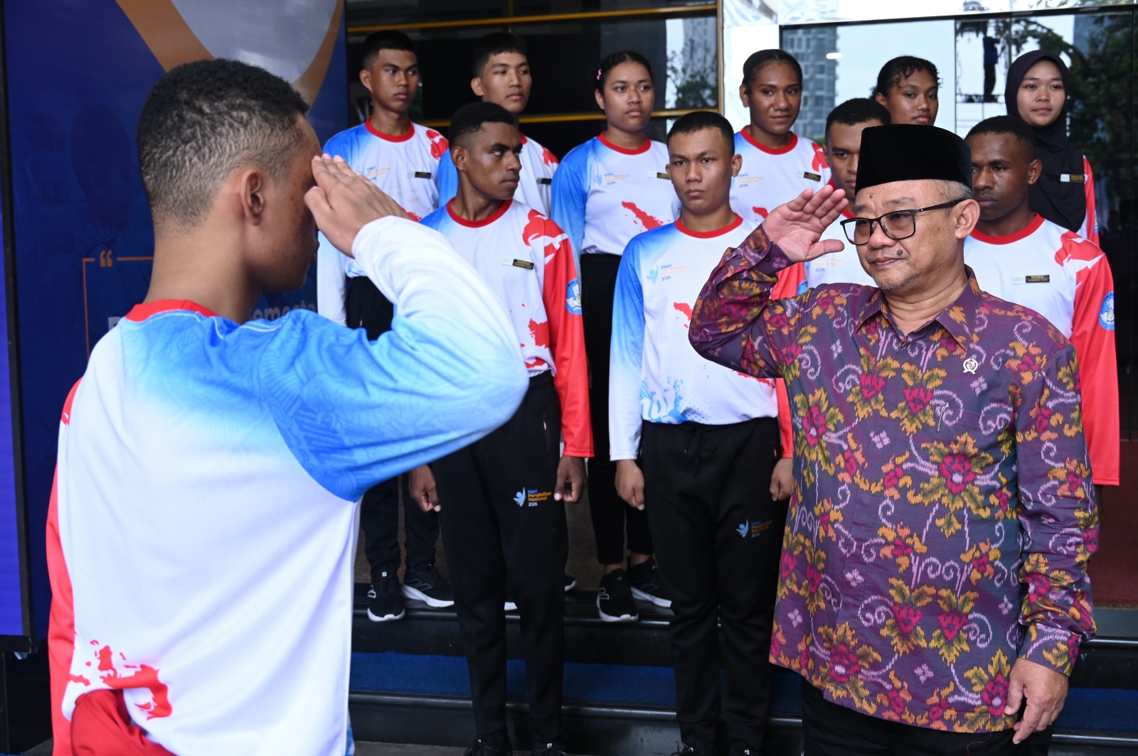 Jelang Hardiknas 2026, Abdul Mu’ti Tinjau Latihan Paskibra di Kemendikdasmen (SinPo.id/Kemendikdasmen)