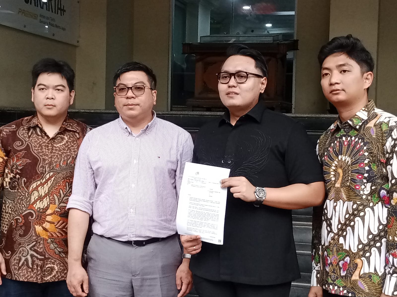 Keluarga Komang Ani Susana mengajukan permohonan penangguhan penahanan (Sinpo.id)