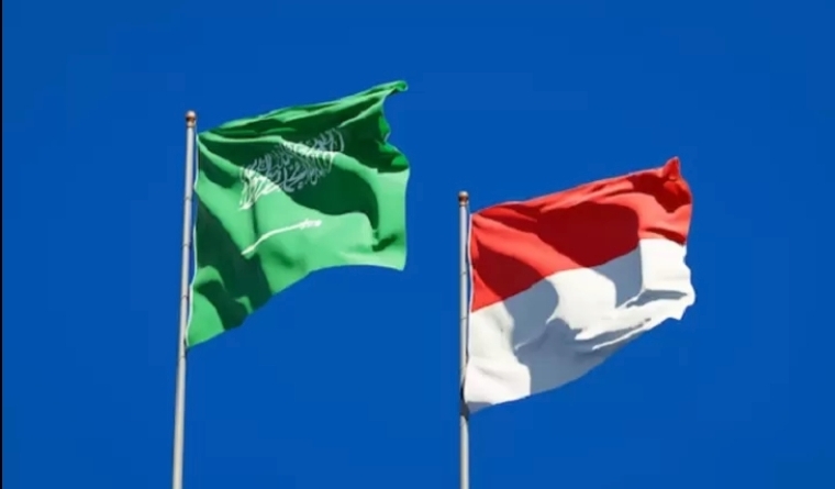 Ilustrasi bendera Kerajaan Arab Saudi dan bendera Indonesia. (SinPo.id/dok. MUI)