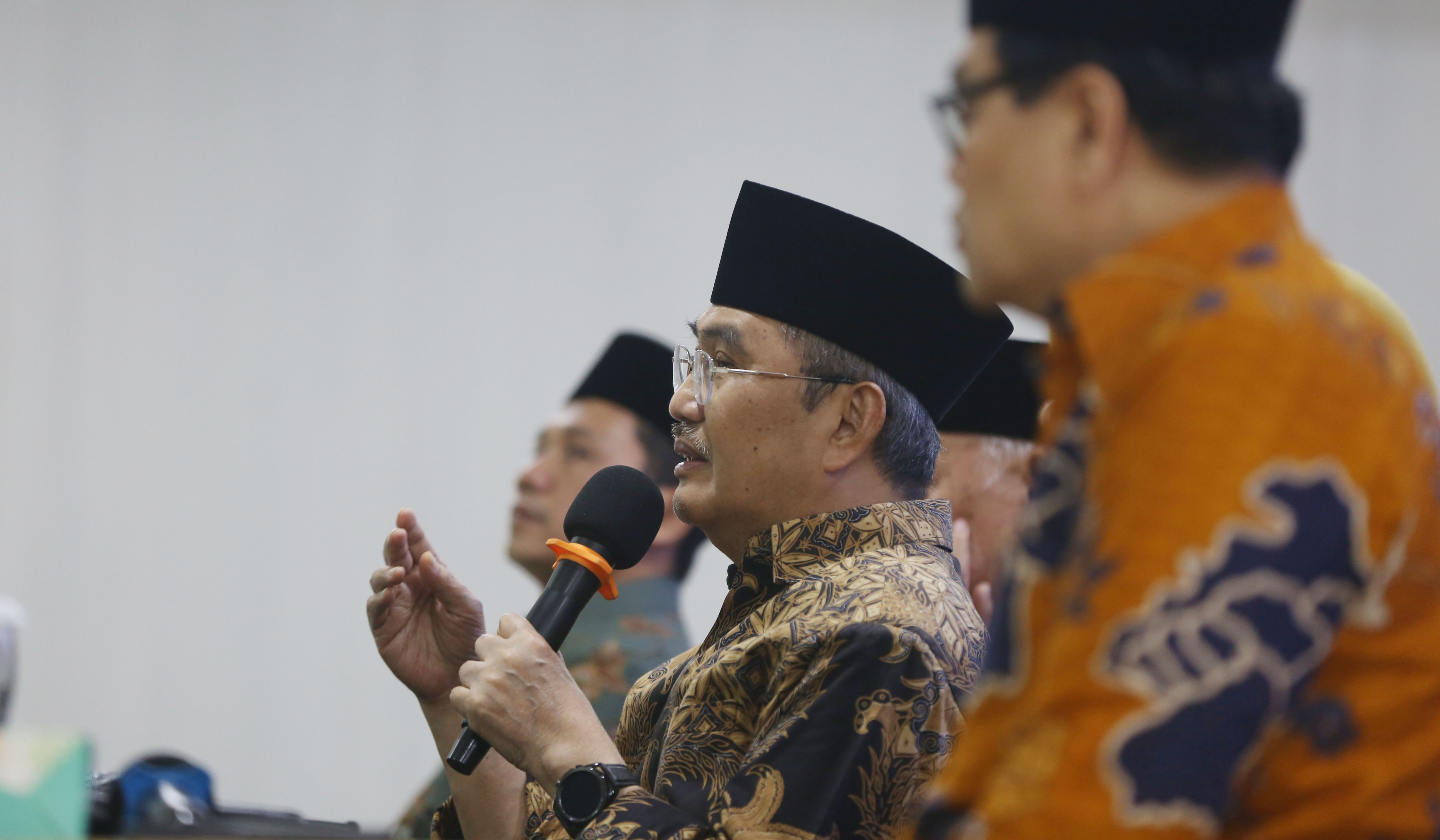Konferensi pers Majelis Etik Ombudsman RI. (Agus Priatna/SinPo.id)
