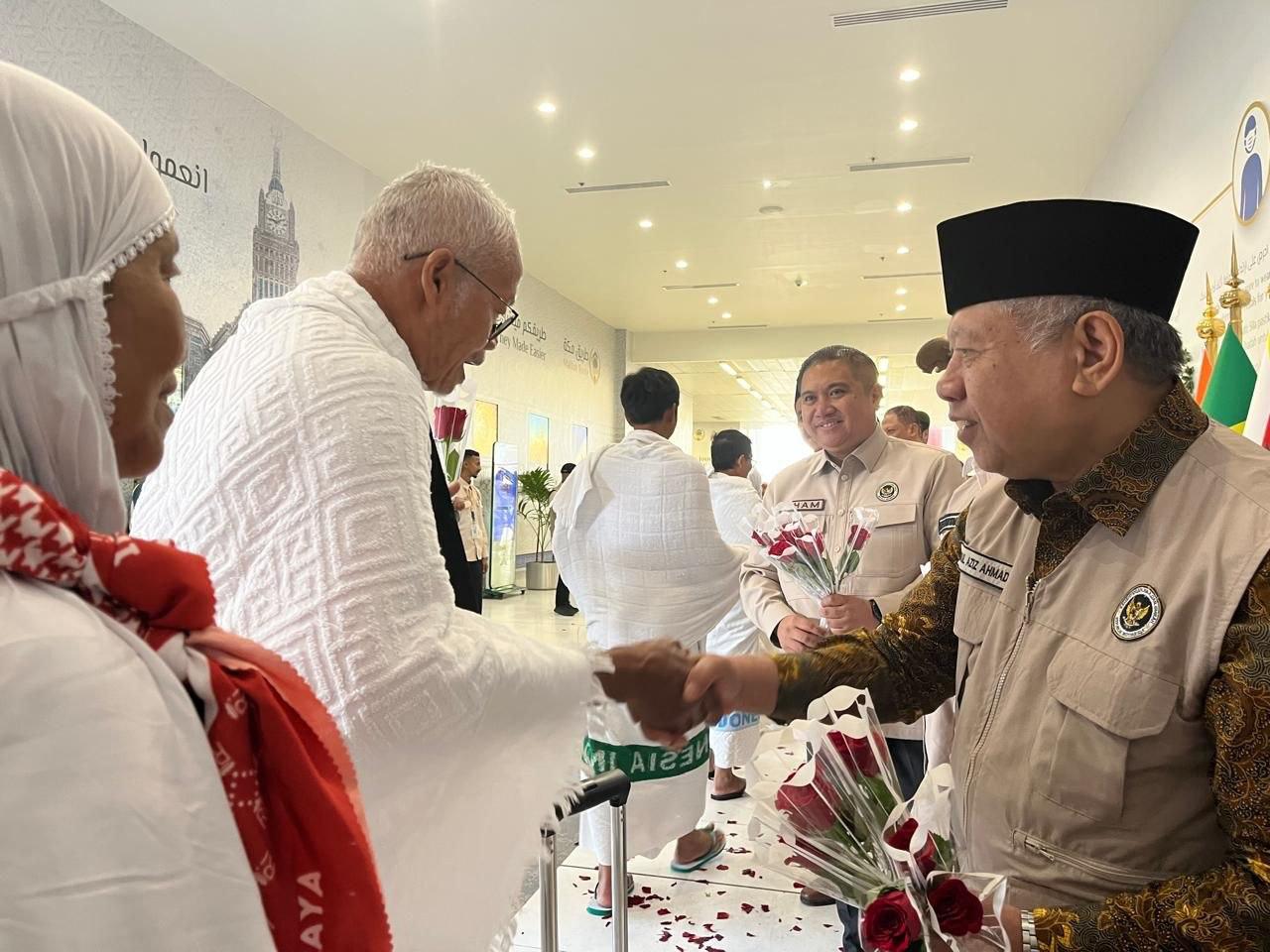 Kedatangan Gelombang Kedua Jemaah Haji Indonesia di Bandara Internasional King Abdulaziz, Jeddah (SinPo.id/ Kemenhaj RI)