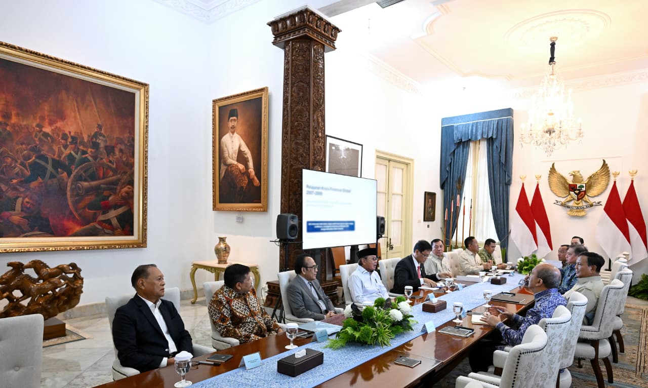 Presiden Prabowo Terima Masukan Tokoh Ekonomi Nasional, Perkuat Stabilitas Ekonomi dan Keuangan Nasional (SinPo.id/Biro Setpres)