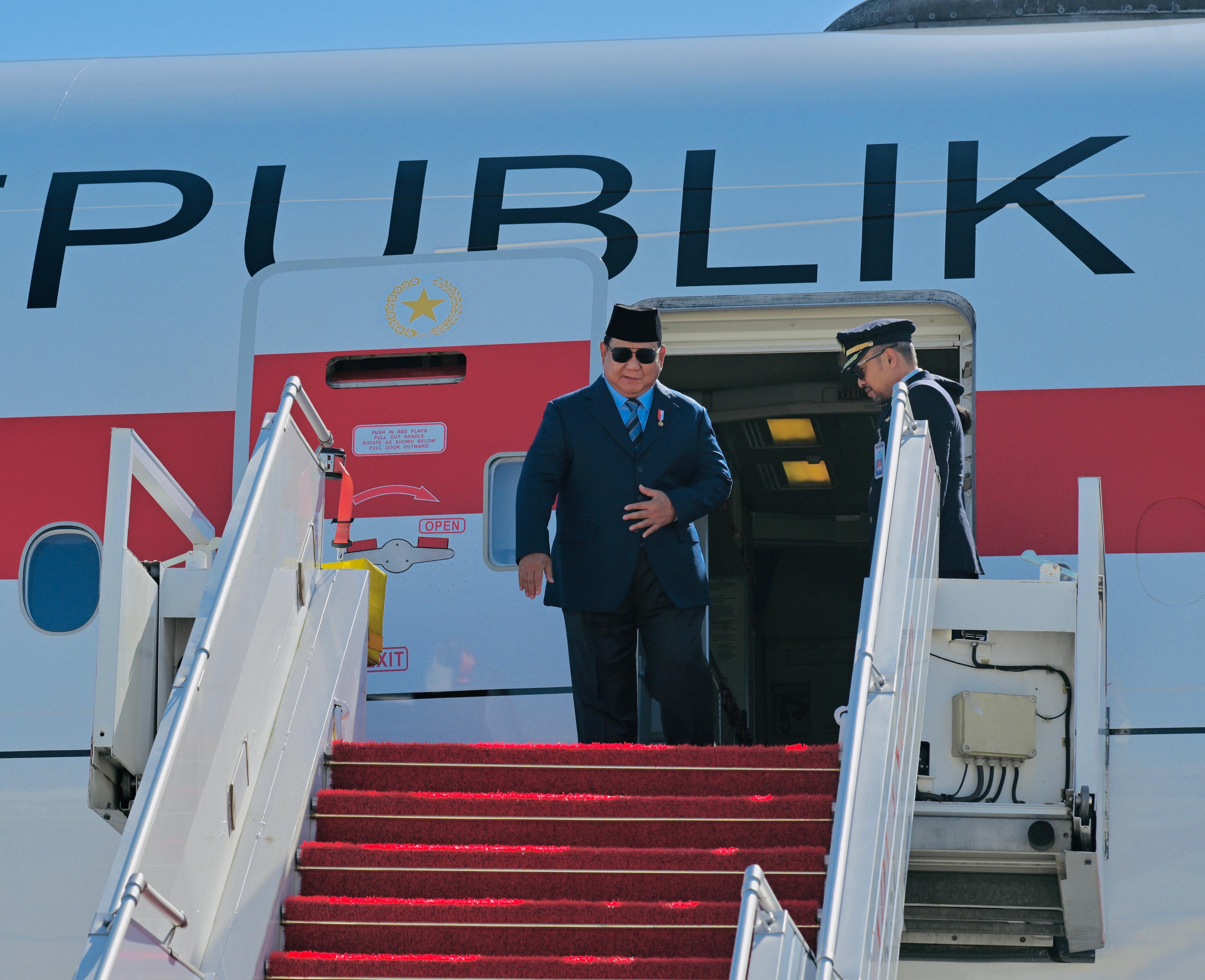 Presiden Prabowo Tiba di Paris, Kunjungan Resmi Kenegaraan Perkuat Kerja Sama Strategis (SinPo.id/Biro Setpres)