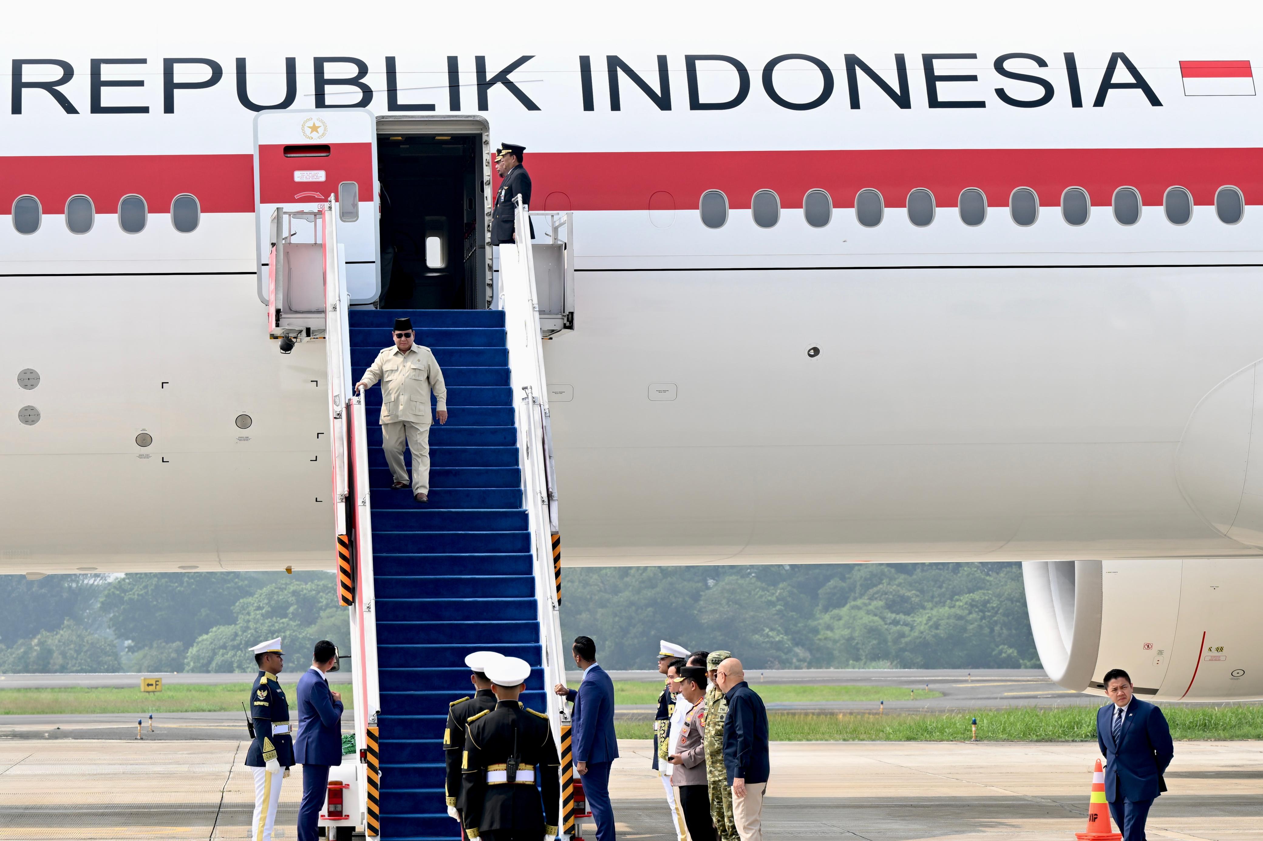 Presiden Prabowo Tiba di Tanah Air Usai Perkuat Kemitraan Strategis RI–Prancis (SinPo.id_Biro Setpres)