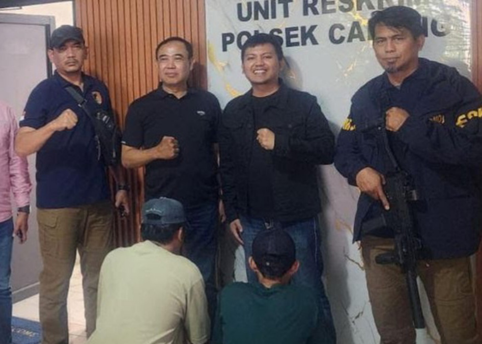 Sebanyak dua pelaku penyekapan di Jaktim saat ditangkap (SinPo.id/Dok.Polri)