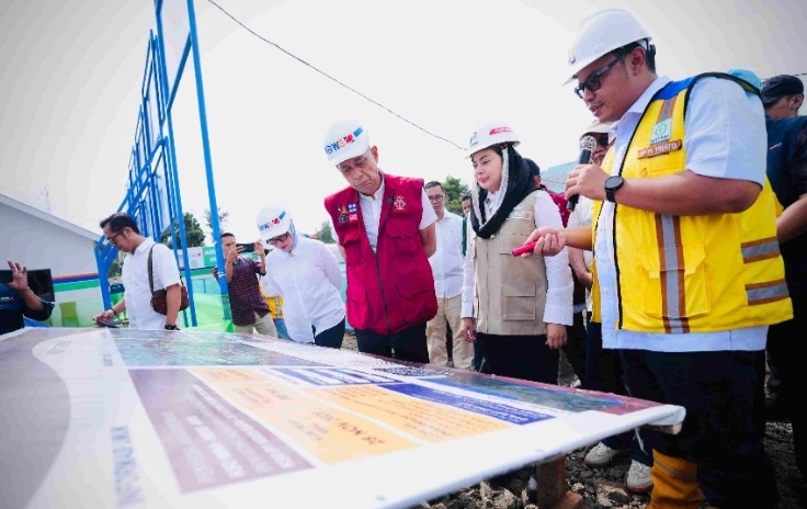 Wamensos Agus Jabo Priyono meninjau pembangunan Sekolah Rakyat (SinPo.id/ Dok. Kemensos)