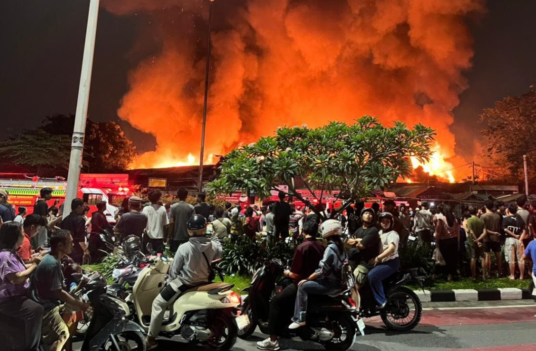 Kebakaran di permukiman Kemayoran Jakarta Pusat (SinPo.id/Dok.Polres Jakpus)