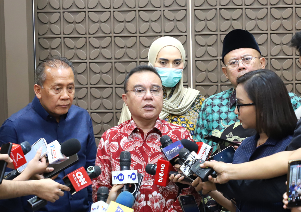 DPR Finalisasi UU P2SK - Foto 1