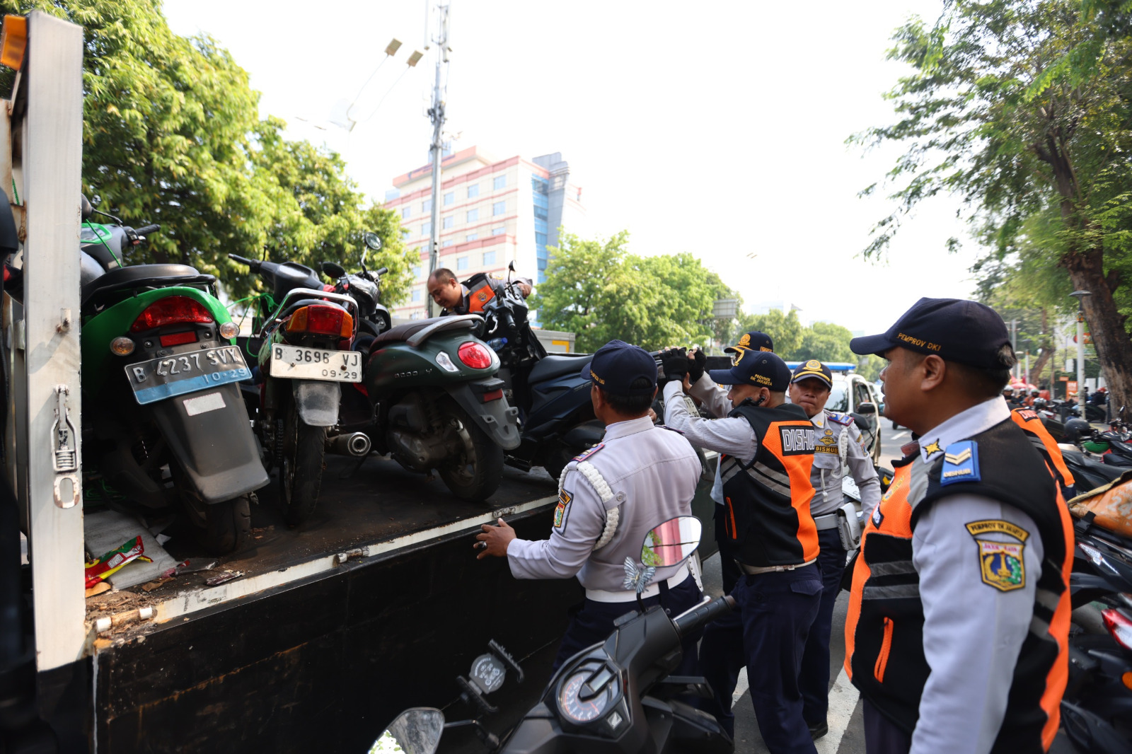 Ilustrasi Penertiban Parkir Liar (Foto: SinPo.id/Pemprov DKI Jakarta)