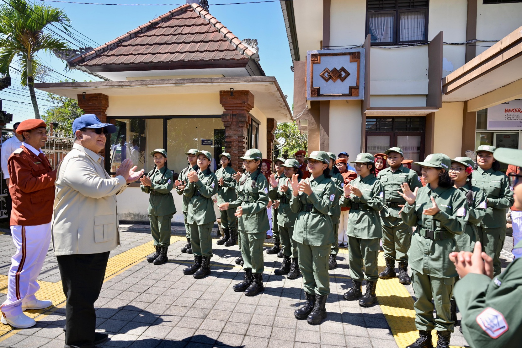 Presiden Prabowo meninjau Sekolah Rakyat Menengah Pertama 17 Tabanan, Bali (SinPo.id/Biro Setpres)