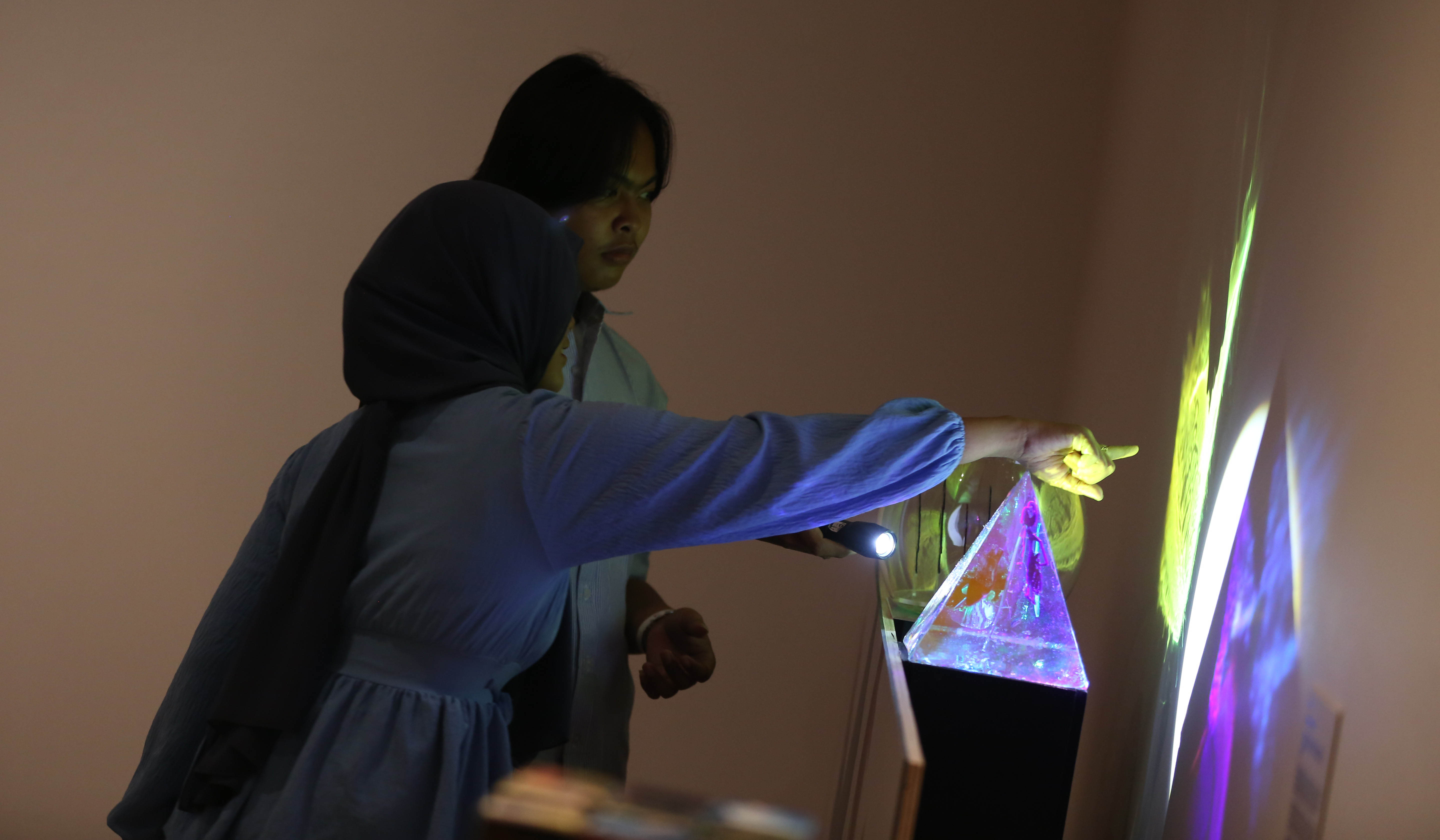 Pameran Indonesian Women Artist #4: On The Map di Galeri Nasional. (Agus Priatna/SinPo.id)
