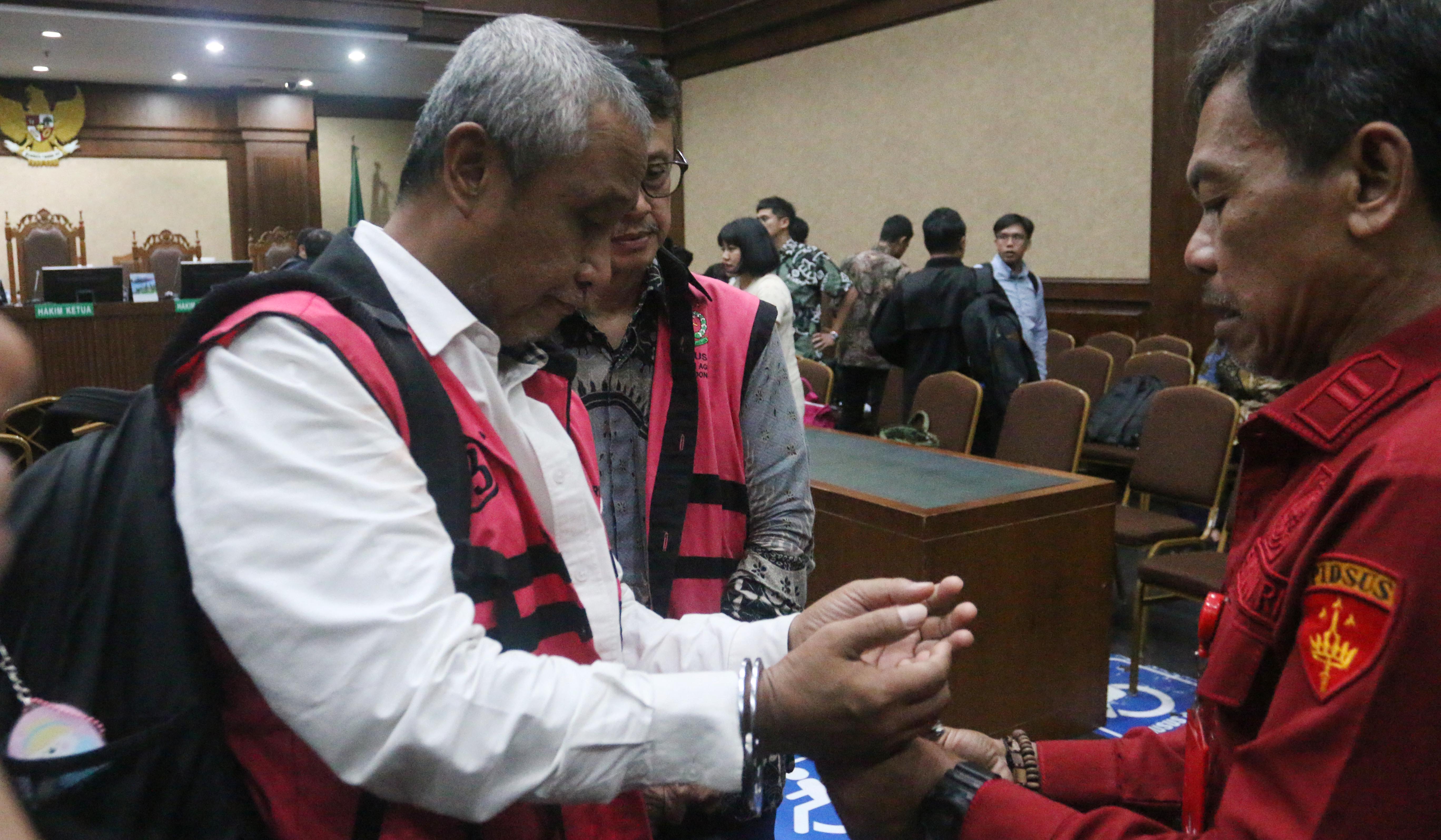 Sidang tuntutan kasus korupsi tata kelola minyak mentah. (Agus Priatna/SinPo.id)