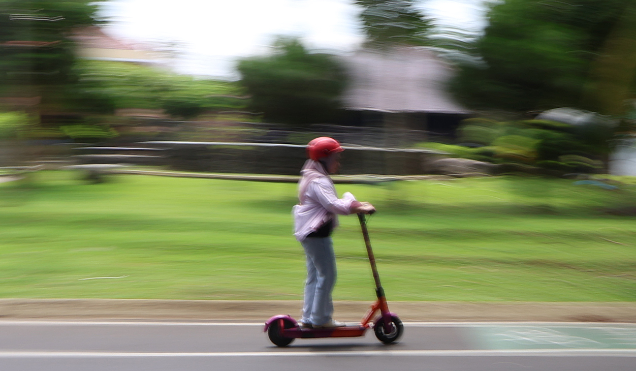 Suasana liburan di kawasan TMII. (Agus Priatna/SinPo.id)
