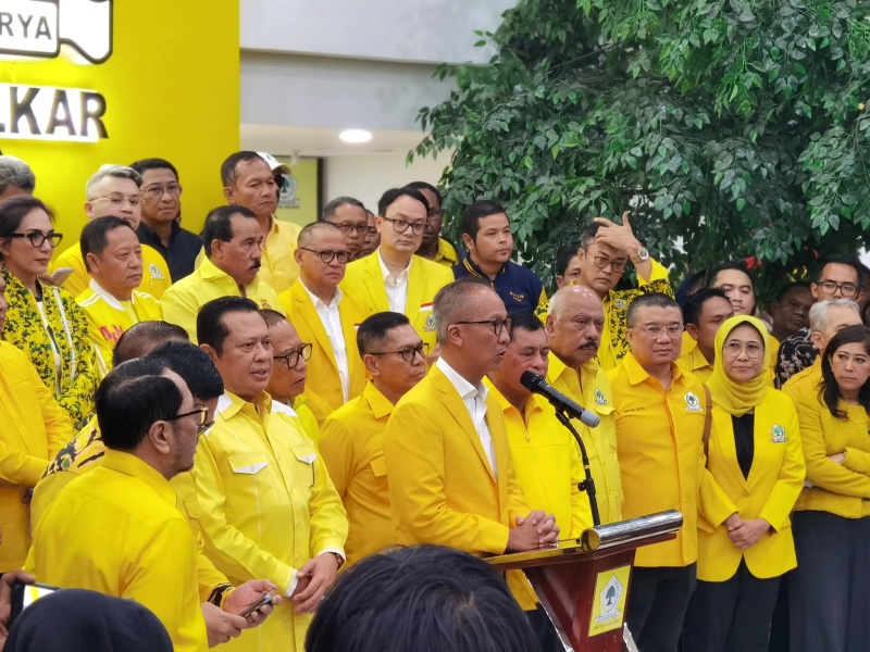 Agus Gumiwang resmi menjadi Plt Ketua Umum Partai Golkar menggantikan Airlangga Hartarto setelah keputusan rapat pleno Partai Golkar (Ashar/SinPo.id)